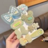 Green hairgrip, set