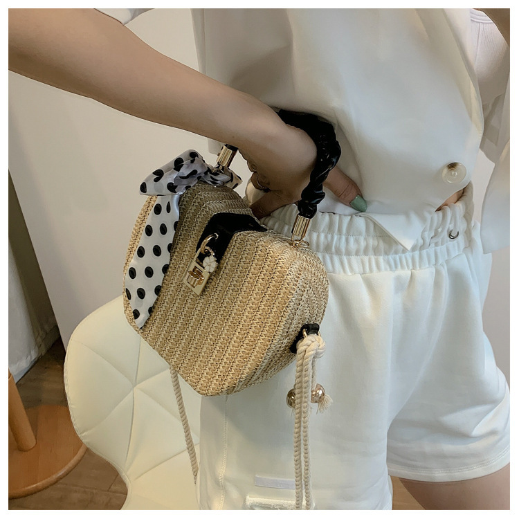 Single Shoulder Strap Strap Type Women's Medium Straw Solid Color Vacation Beach Ribbon Weave Lock Clasp Straw Bag