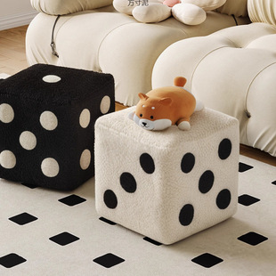 Small Stool for Changing Shoes, Living Room Sofa Footstool, Solid Wood Small Bench, Soft Lamb Velvet Home Sitting Stool, Children's Stool