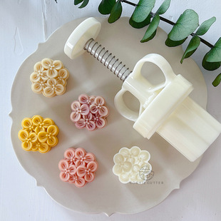 15g20g mini Osmanthus Mid-Autumn Festival Flower Moon Cake Mold Chinese Mung Bean Cake Mold mini Pastry Hand Pressure Mold