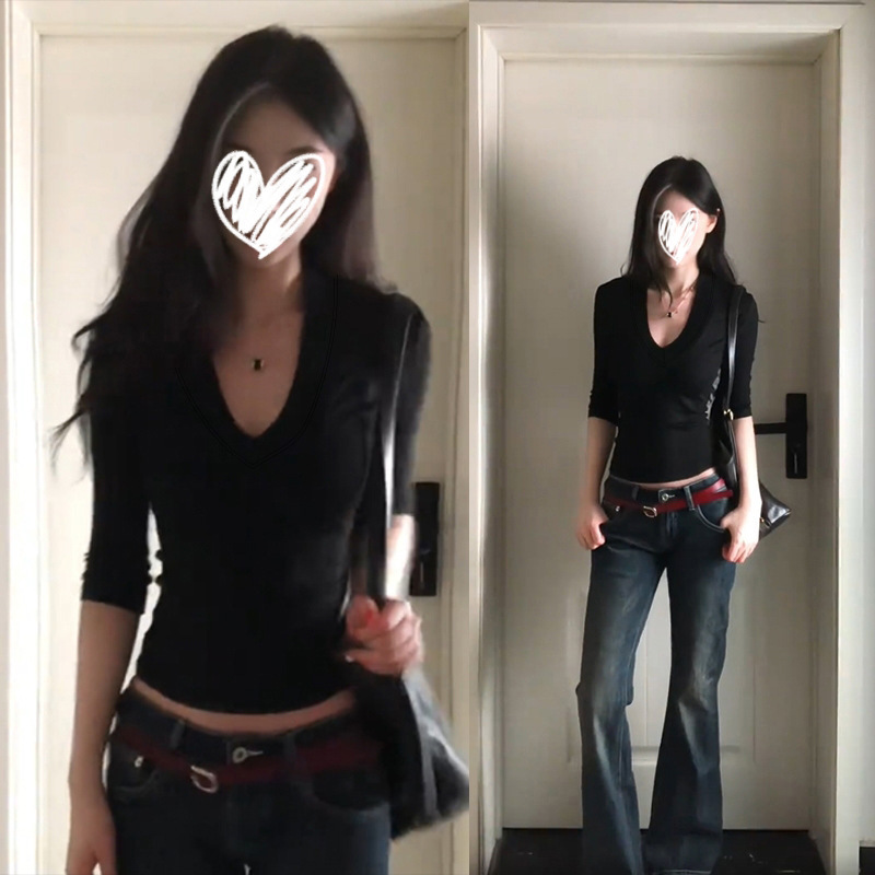 American-Style Spicy Girl V-Neck Black Mid-Sleeve T-Shirt for Women, Summer 2026, Sexy and Versatile, Slim-Fit, Slimming, Solid Color Top
