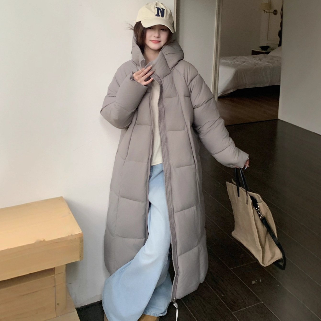 Chaqueta de algodón de plumón para mujeres medianas y largas sobre la rodilla delgada gorda abrigo MM 2025 otoño invierno chaqueta de algodón de estilo europeo y americano