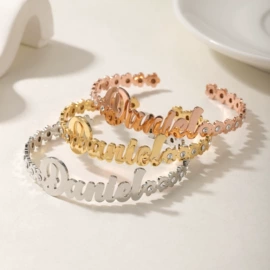 项链;手链;戒指