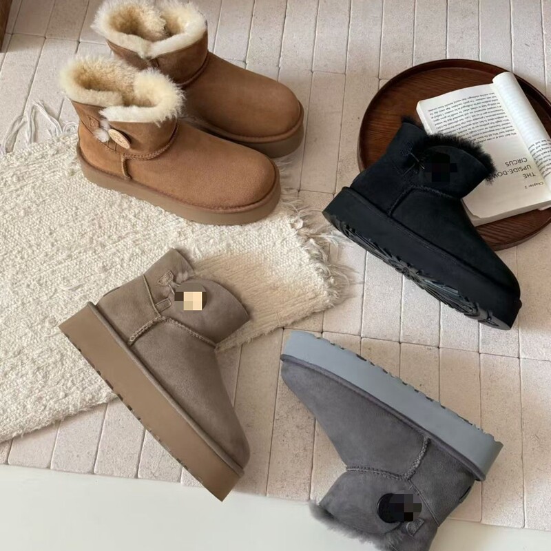 Winter Sanpo Style Versatile Thick-Soled Snow Boots for Women, Thickened, Warm, Non-Slip, Leather and Fur Integrated Snow Boots