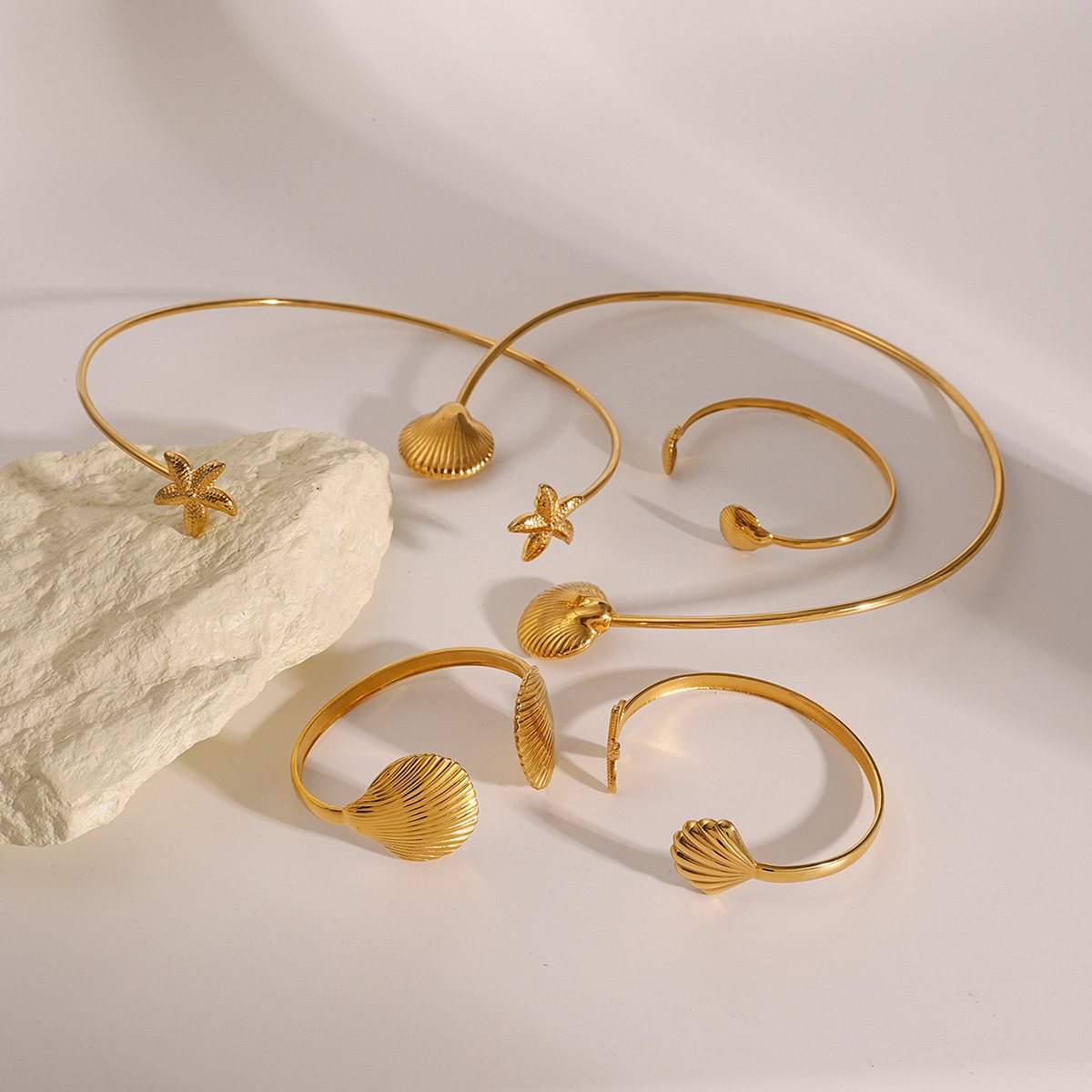 Europa y América de moda transfronteriza estrella de mar conchas abiertas pulsera alta sensación collar de metal de acero inoxidable nicho collar frío