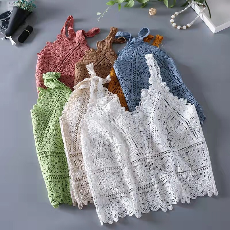Spring and Summer new knitted vest fashion Korean casual sweet base black lace chest transparent base