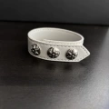 White six-pointed star model (suitable for hand sizes 15 to 21)