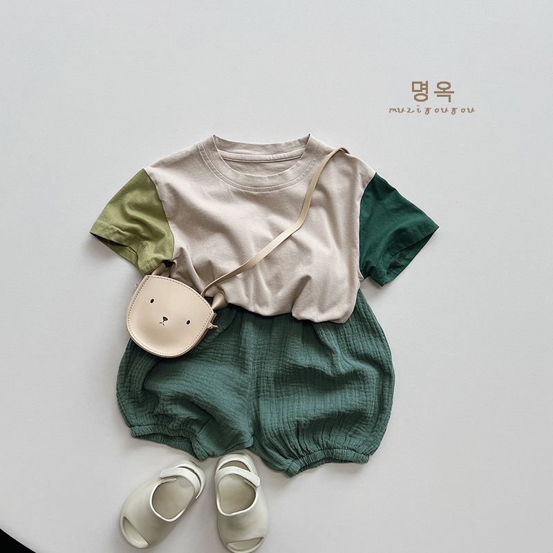 Diferentes colores de contraste para niños Camiseta de manga corta de algodón personalizada para niños y niñas estilo coreano Mori tops para niños ropa de verano para niños