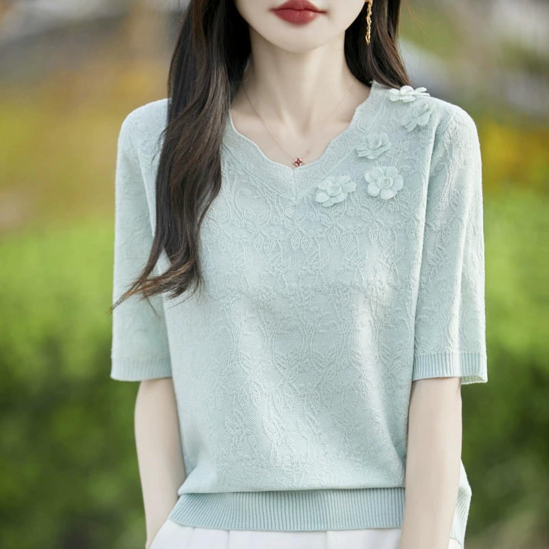 Модная тонкая футболка с короткими рукавами для мам, женские летние топы среднего возраста, новинка 2025 года, рубашки из ледяного шелка с v-образным вырезом для среднего и пожилого возраста