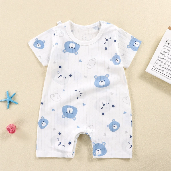 Full of shoulders-blue and white bear