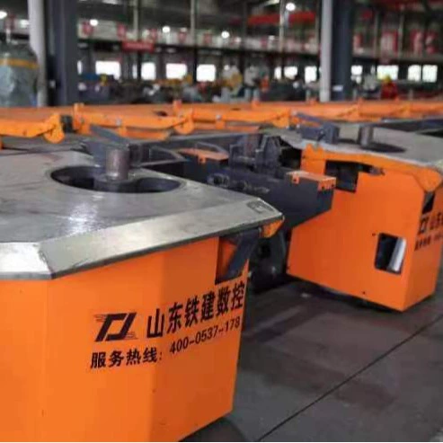 Горизонтальный гибочный центр стального стержня с ЧПУ полностью автоматически для работы с высокой точностью и быстрой реакцией.