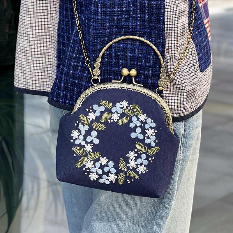 Bordado 16.5 Bolso de oro portátil-Yue Rushuang (producto no terminado)