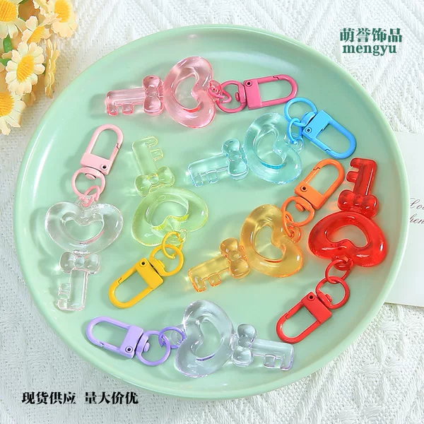 Creative Transparent Heart Key Pendant Keychain DIY Bead Jewelry Accessory Versatile Bag Decoration Wholesale