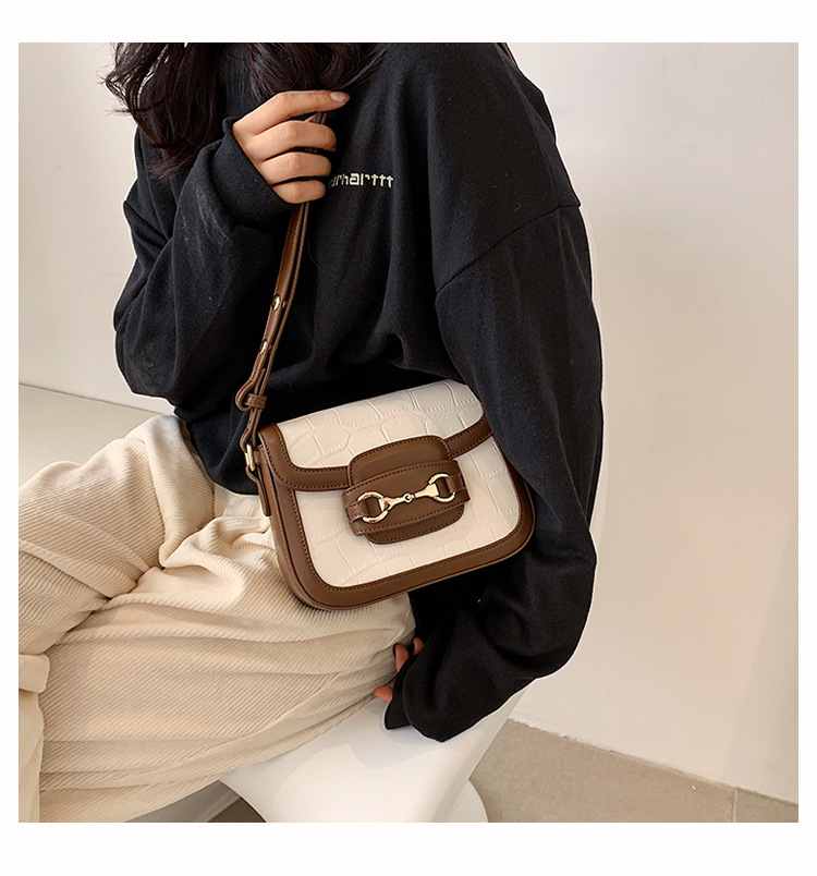 Women 2023 autumn and winter new fashion texture shoulder small square bag foreign style stone crossbody bag_voghion.com