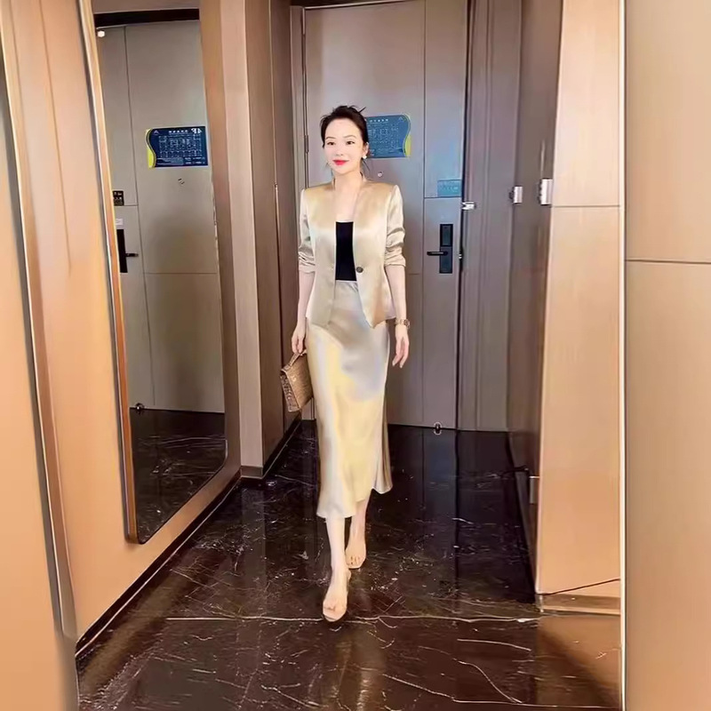 Summer Hall Air Clothes Satin High-end Refined High-end Suit Jacket dress suit Two-piece Set for Women