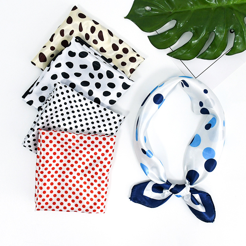 50 toallas cuadradas francesas retro punto de onda de color contraste de moda para proteger el cuello con patrón de cuello de seda de alta calidad bufandas