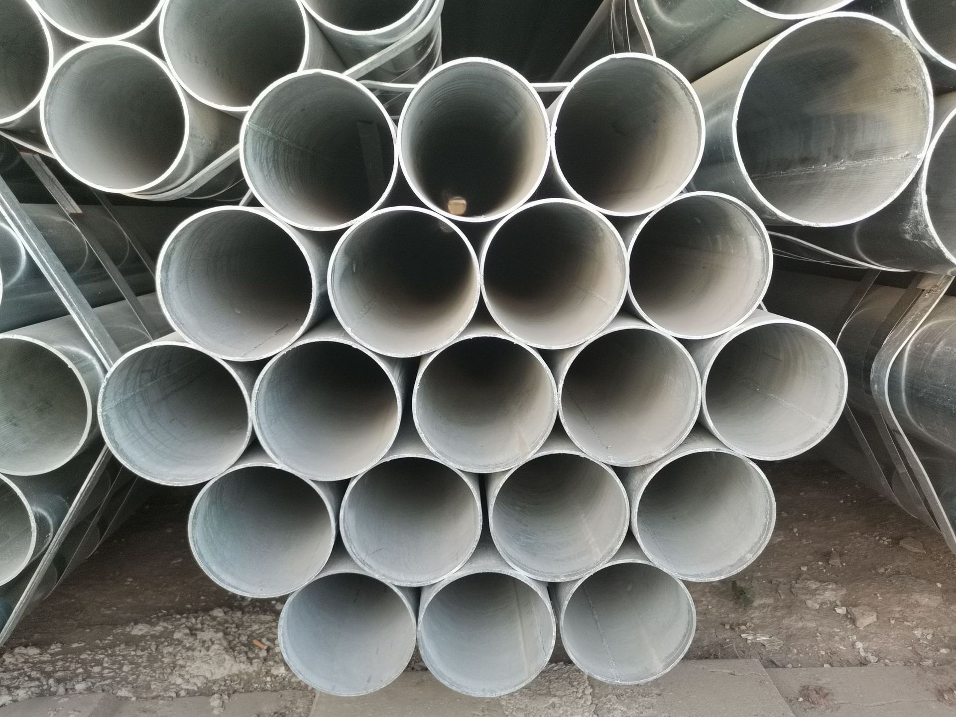 东北三省厂家直销镀锌焊管友发华岐正大正元 可定轧尺寸 量大可议