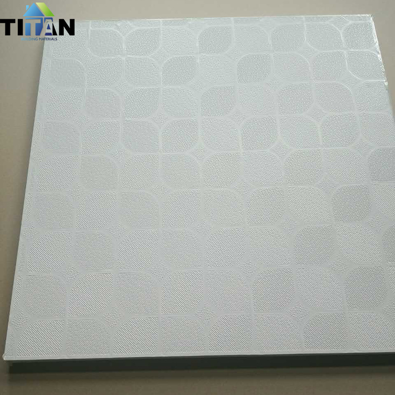 Techo de plástico de pvc impermeable y a prueba de humedad techo integrado techo de viruela placa de yeso techo
