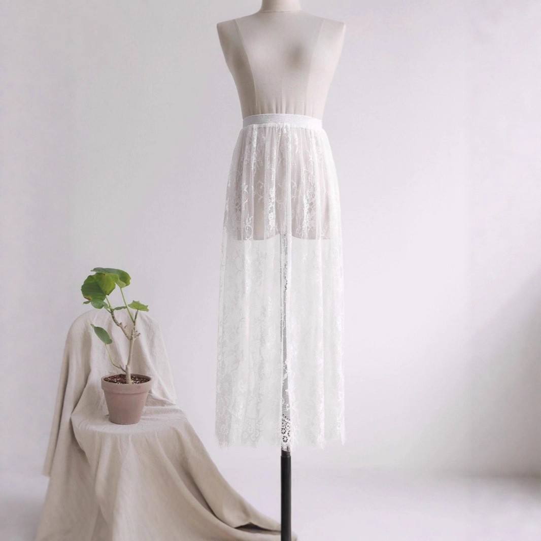 Black Lace Half-Skirt Petticoat, 75cm Mid-Length Straight Mesh Underskirt, One Size — detail image 6