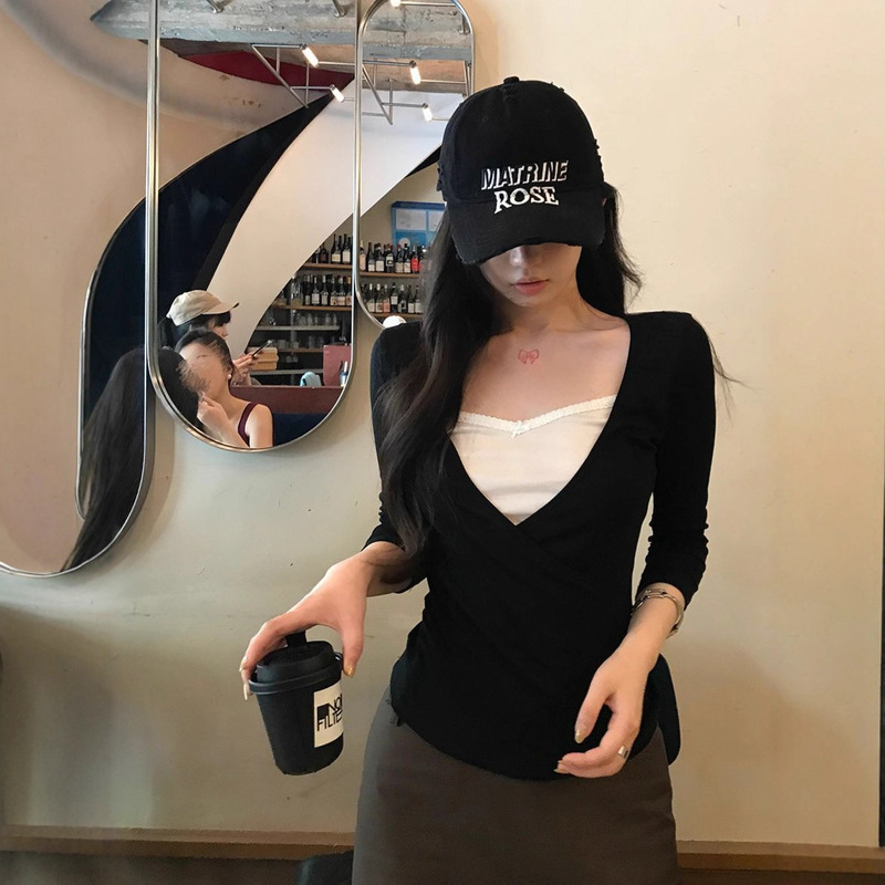 复古松弛感假两件V领长袖T恤女2025新款辣妹气质减龄收腰修身上衣|undefined