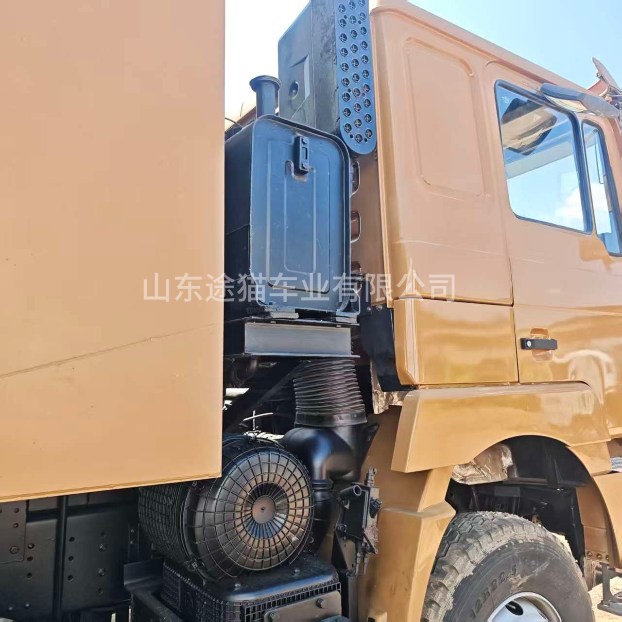 Manufacturer Delong F30008×4 Dump Truck for Mining, Earthmoving, and Sand and Gravel Engineering, Cross-Border