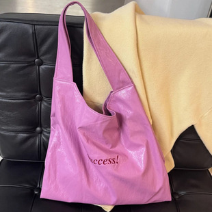 2026�����¿��nϵinsܛƤ��ĸ�μ����ذ��ٴ�ͨ��㼑��Lُ���Ů