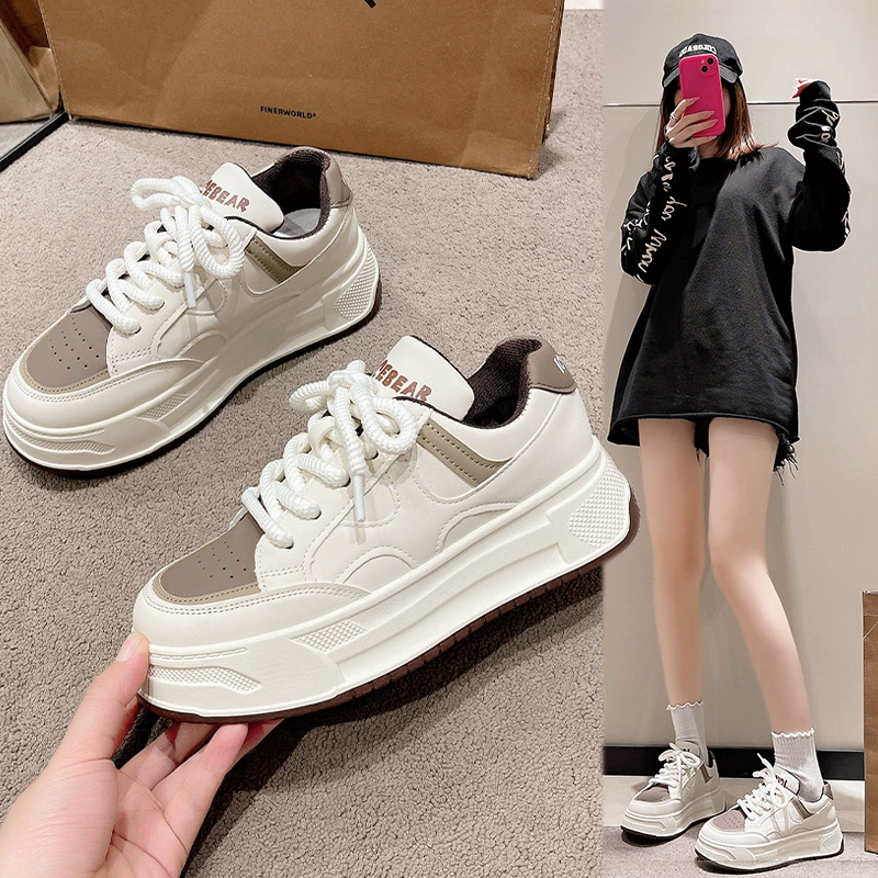 В этом году популярные белые туфли для женщин 2023 новая популярная платформа Sports Board Shoes Four Seasons универсальная нишевая Мода