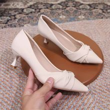 高跟鞋复古淑女2024尖头法式网红新款感纯色外穿英伦风单鞋女