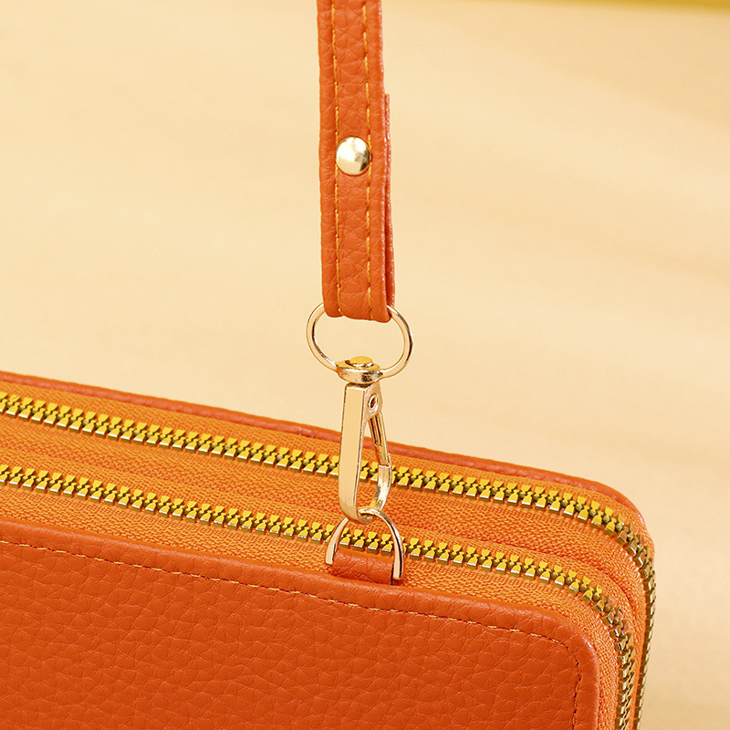 Women's Pu Leather Solid Color Streetwear Square Zipper Phone Wallets display picture 9