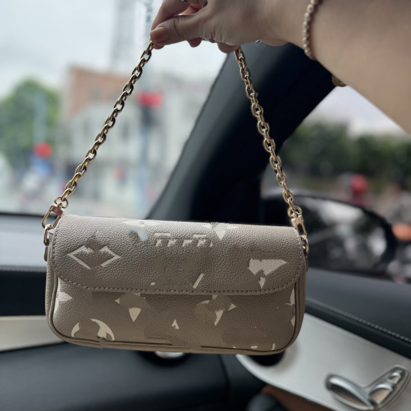 货源欧美时尚女士单肩链条包印花女包腋下包时尚百搭潮流包|undefined