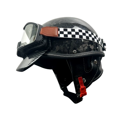 Motosiklet kaskı (dəbilqə), Helmet Breathable - black-carbon-fiber-helmet-forged-pattern-transparent-goggles-m