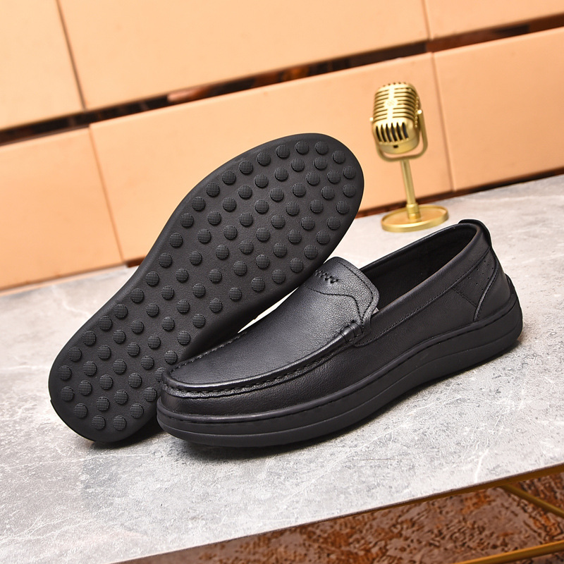 남성 신발 봄과 가을 작업 캐주얼 가죽 신발 고무 발 남성 가죽 부드러운 바닥 아빠 신발 통기성 패션 신발