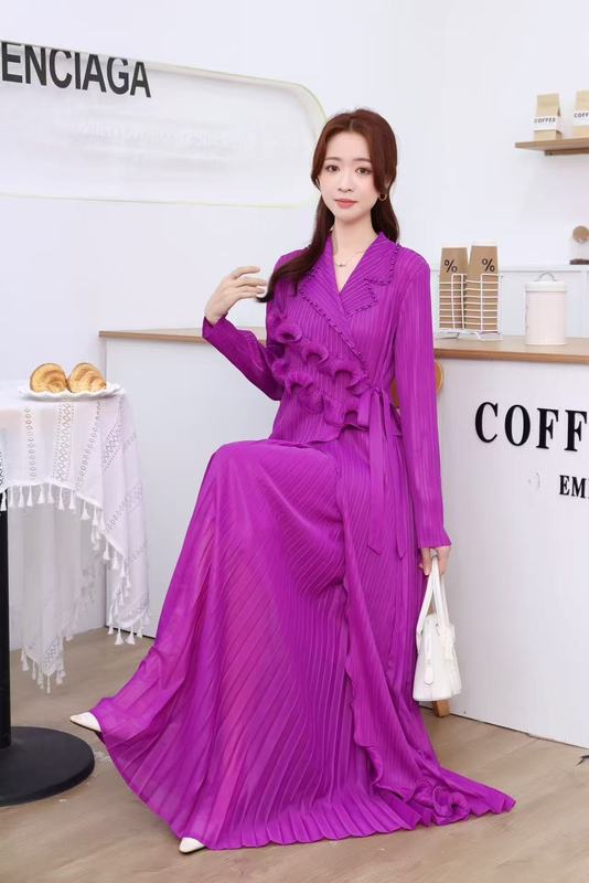 跨境欧美三宅褶皱高级感夏季新款西装领系带显瘦连衣裙优雅女装|undefined
