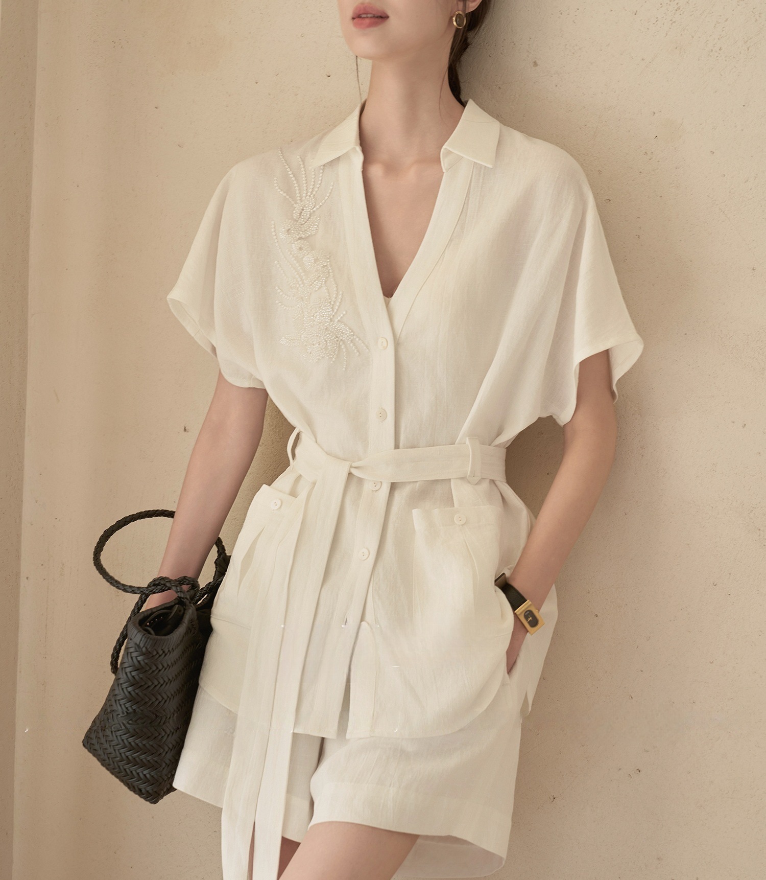 cotton-linen Texture, Wrinkle-resistant, No Ironing Required, Heavy-duty Beaded V-neck Belted Short-sleeve_voghion.com