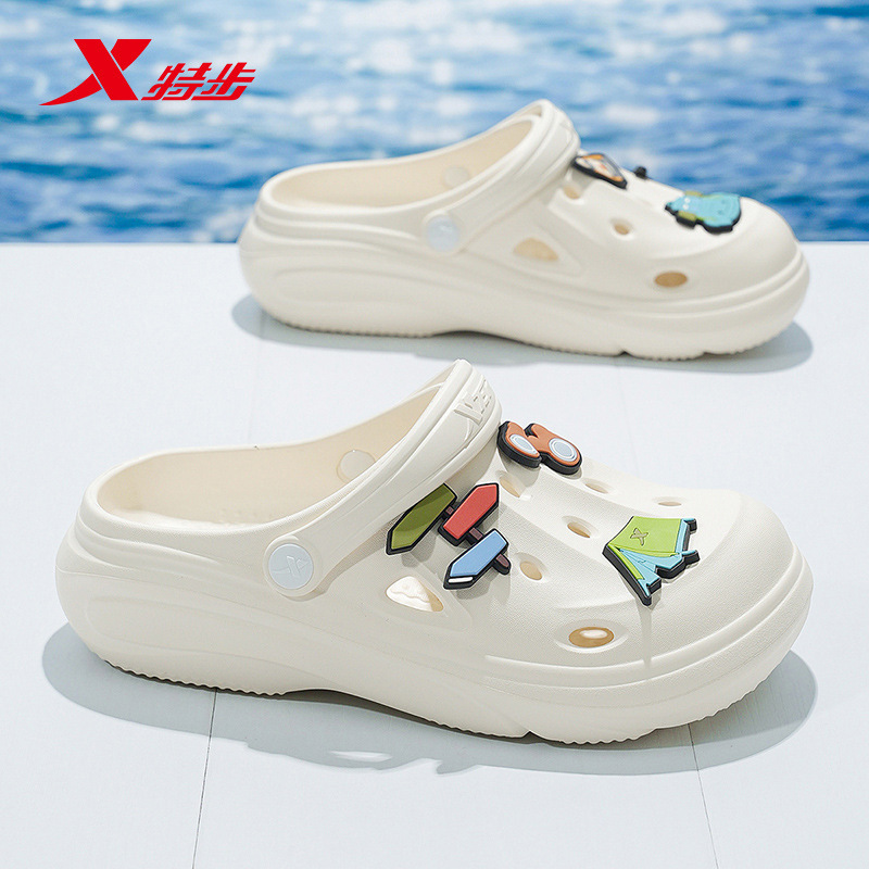 Xtep 本物のカップル下駄男性と女性のための同じスタイル DIY ビーチシューズ 2025 夏通気性アウターウェア包頭サンダル|undefined