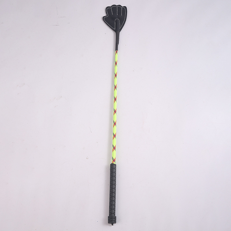 노란색과 검은 색