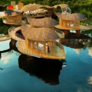 Outdoor Scenic Farm Manor Maple Leaf Shaped Wooden House Internet Celebrity B&B Resort