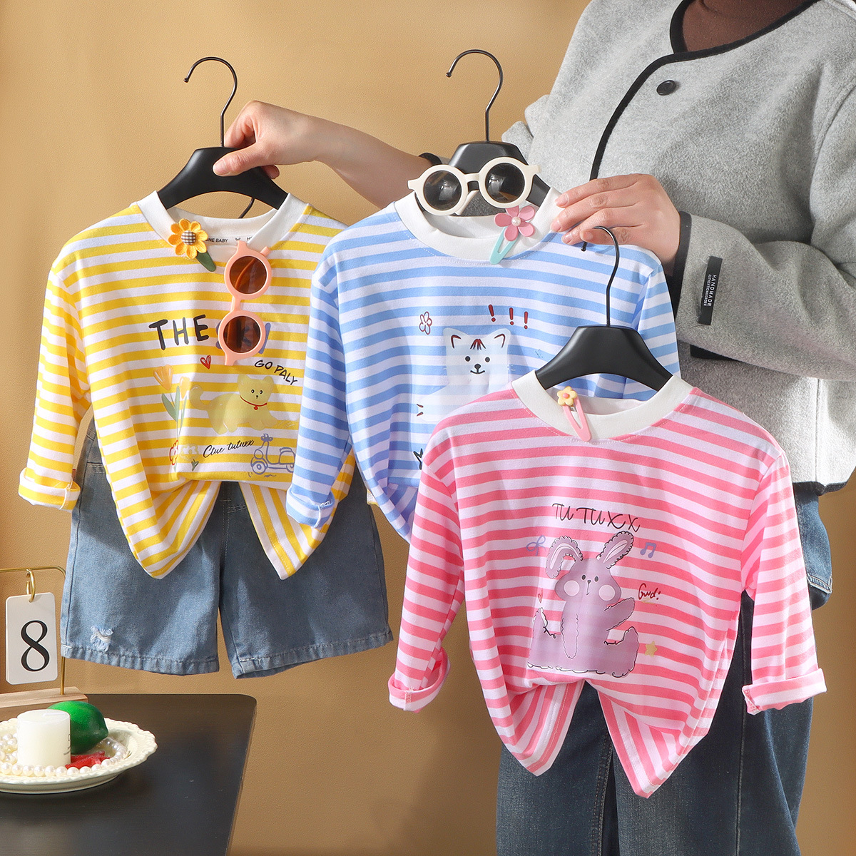 New children's striped long-sleeved cartoon base layer shirt for boys and girls, close-fitting underwear, autumn clothes for babies, spring, summer and autumn pajamas