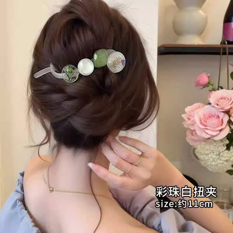 レトロなハイエンドフラワーツイストクリップ女性用 2025 新しいスタイル後頭部ヘアクリップヘッドバンドハーフタイヘアクリップ|undefined