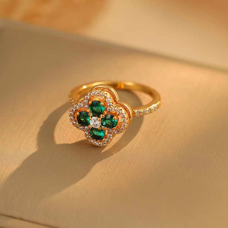 Rotating Zircon Green Four-Leaf Flower For Women, Light Luxury Versatile Design, High-End Adjustable Open Ring_voghion.com