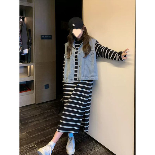 2025 Autumn New Style Lazy Style Denim Vest Dress Set for Women with Long Sleeve Hoodie Dress in Black and White Stripes 