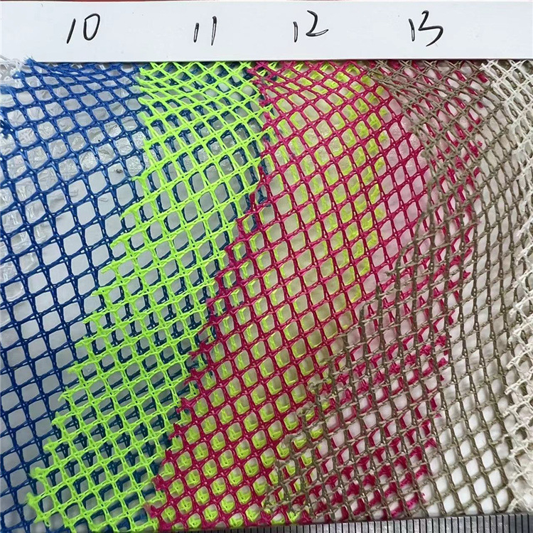 现货消光菱形网眼布 K114箱包洗衣袋面料 经编菱形网布 帐篷网布