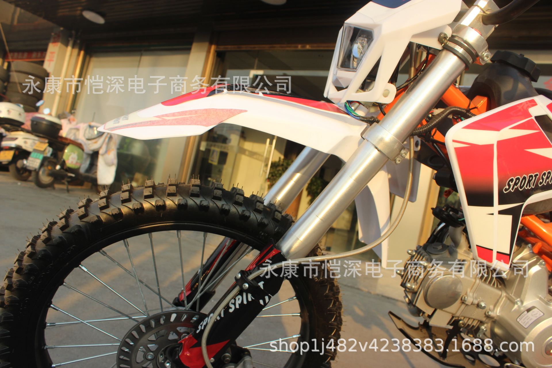 Factory Direct Sales of Off-Road Motorcycles, Fuel-Powered Mid-High-End Racing All-Terrain Mountain Bikes, Adult Venue Bikes, Small Jump Dirt Bikes