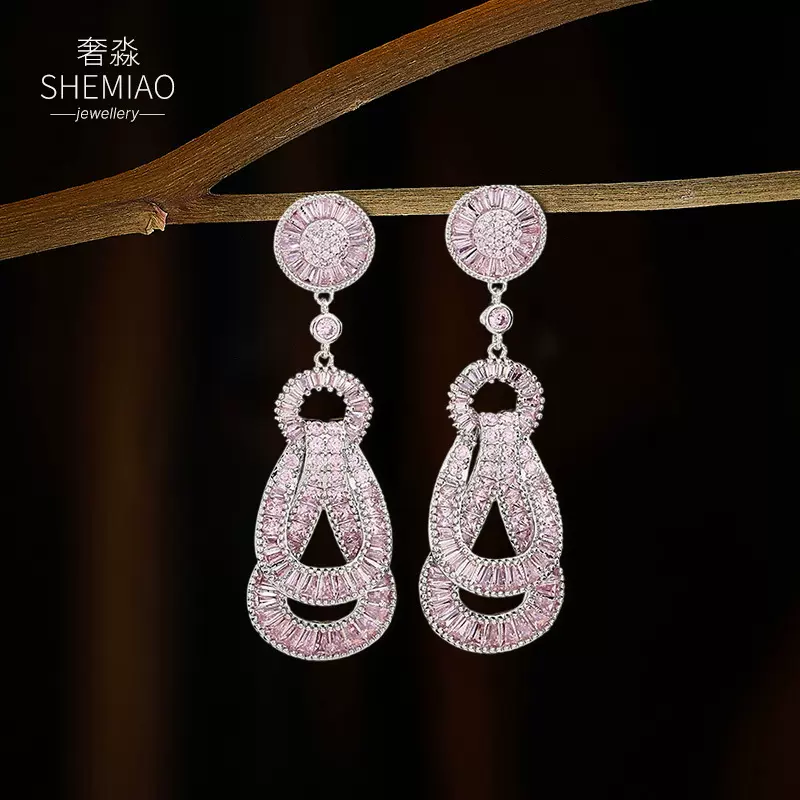 高级感轻奢长款耳饰女新款奢华晚宴礼服镶嵌锆石s925银针绳结耳环