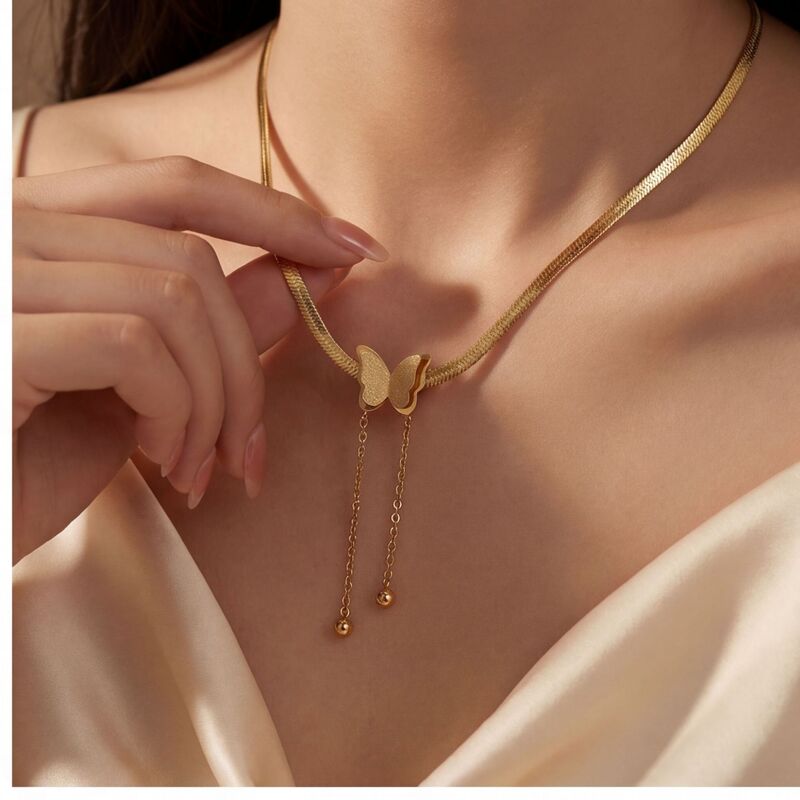 Cross-Border Hot-Selling 18K Gold Titanium Steel Non-Fading Butterfly Necklace Ins Sweet Girl High-End Style Sand-Pressed Butterfly Clavicle Chain Cross-Border Hot-Selling 18K Gold Titanium Steel Non-Fading Butterfly Necklace Ins Sweet Girl High-End Style Sand-Pressed Butterfly Clavicle Chain