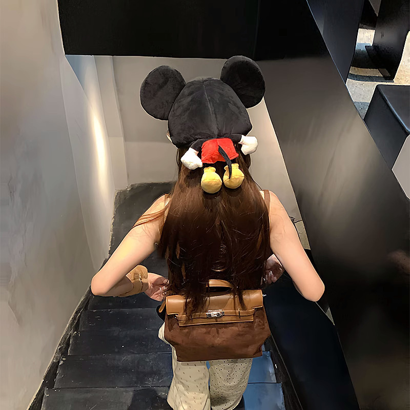 秋と冬厚く暖かいミッキーとミニーの帽子かわいい漫画旅行カップルの大きなヘッドギア耳保護帽子|undefined