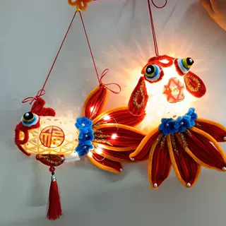 摆摊批发中秋节新年节庆灯笼扭扭棒手工年宵花灯新年挂件装饰礼品