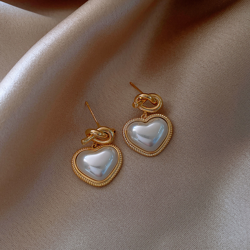 hmqViviiyNSAyin9WuaTt6nR3MnFX9nY7UAx