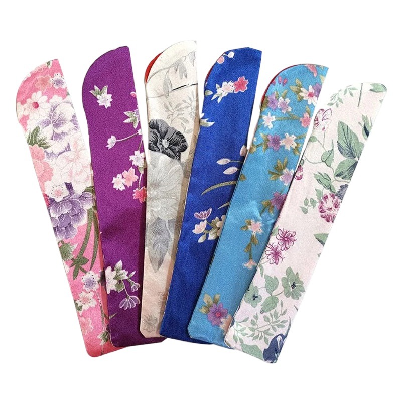 En stock cubierta del ventilador de las mujeres de tela de seda bolsa de ventilador regalo pequeño ventilador de embalaje fabricante de lino cubierta del ventilador de brocado