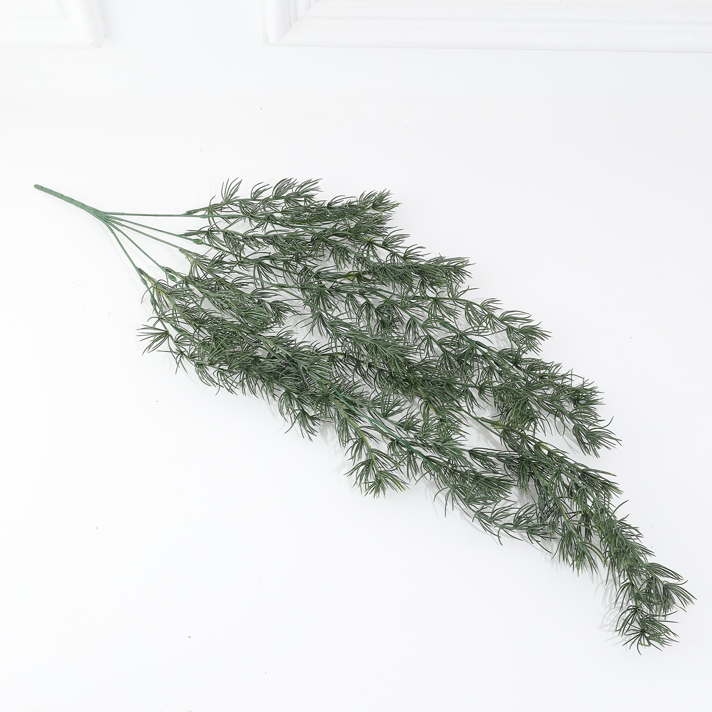 Simulación transfronteriza de Navidad PE pinho aguja ramas de árbol de Navidad guirnaldas de vinas decoración de pared del hogar colgar flores falsas